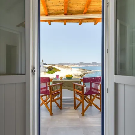 Vakantiehuis Manolis And Filio -by The Sea Pachaina