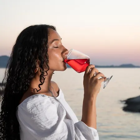 Manolis And Filio -by The Sea * Pachaina